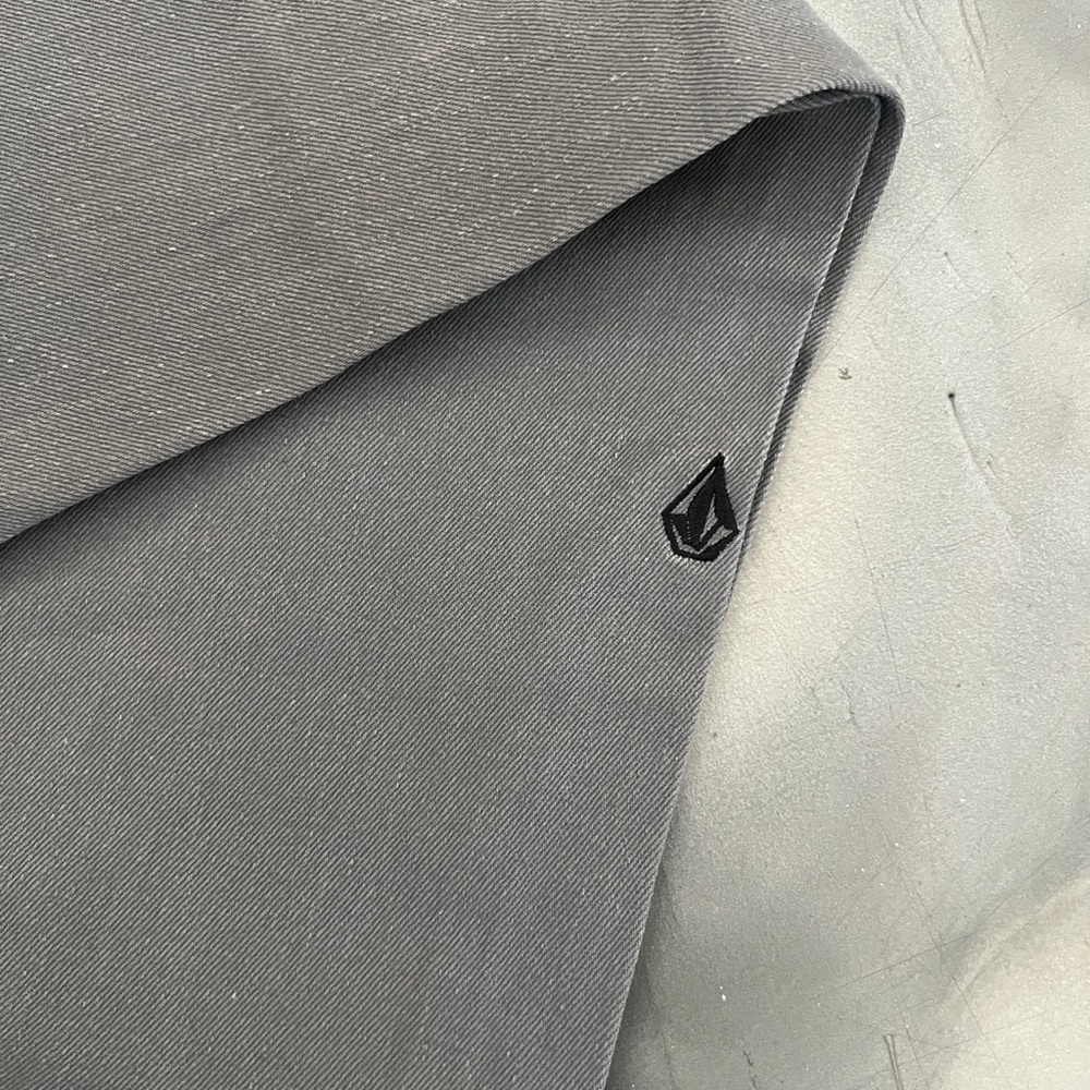 Volcom Pants - Picture 3 of 6